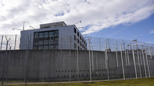 Dollon Champ-Dollon: une détenue retrouvée morte dans sa cellule
