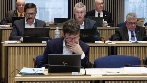 Deux députés de LJS quittent le groupe pour rejoindre les Vert’libéraux