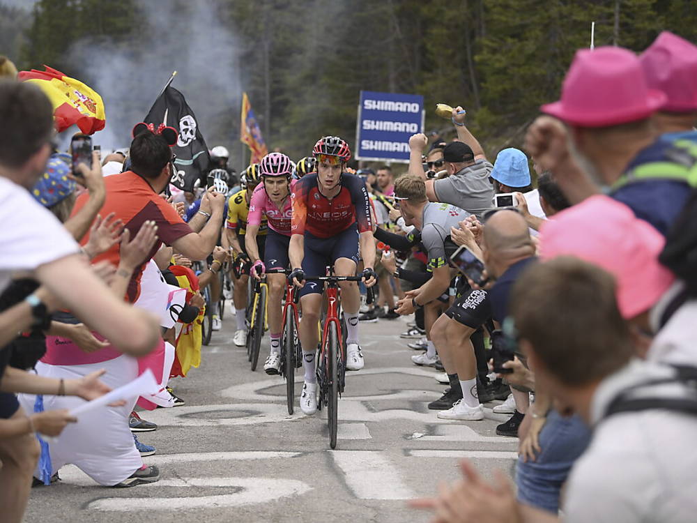 Suspensão total antes da última etapa do Giro