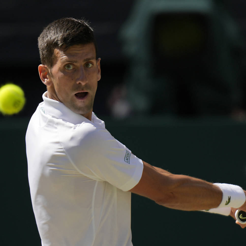 Djokovic rejoint Kyrgios en finale à Wimbledon