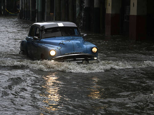 Cuba l'ouragan Agatha provoque de fortes pluies et fait deux morts