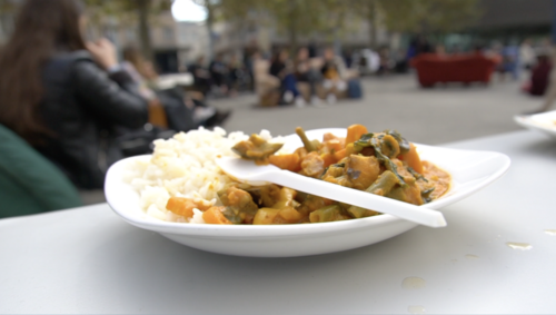 Opération repas gratuits à l'université