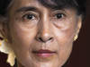 Deux ans de prison pour Aung San Suu Kyi - Des critiques de partout