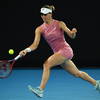 Golubic battue en trois sets par Halep