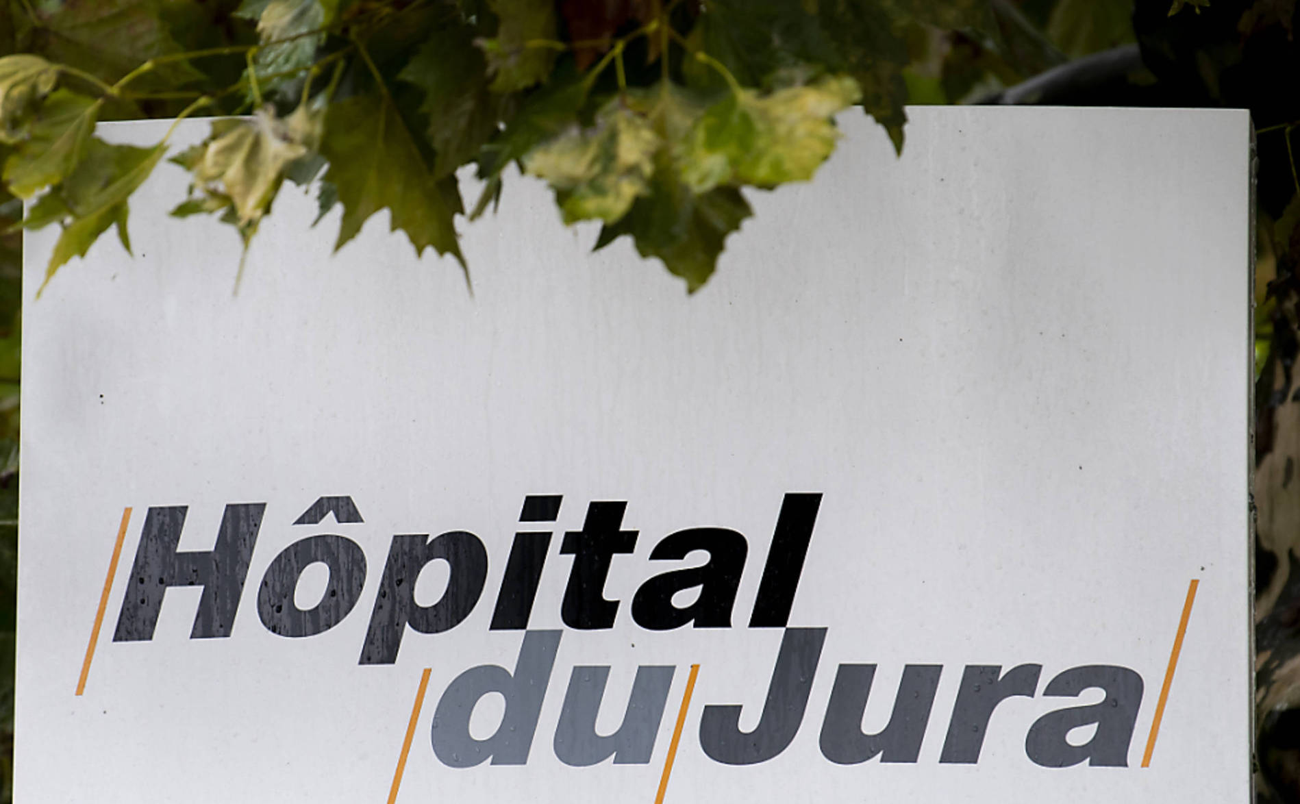 Report de certaines opérations à l'Hôpital du Jura