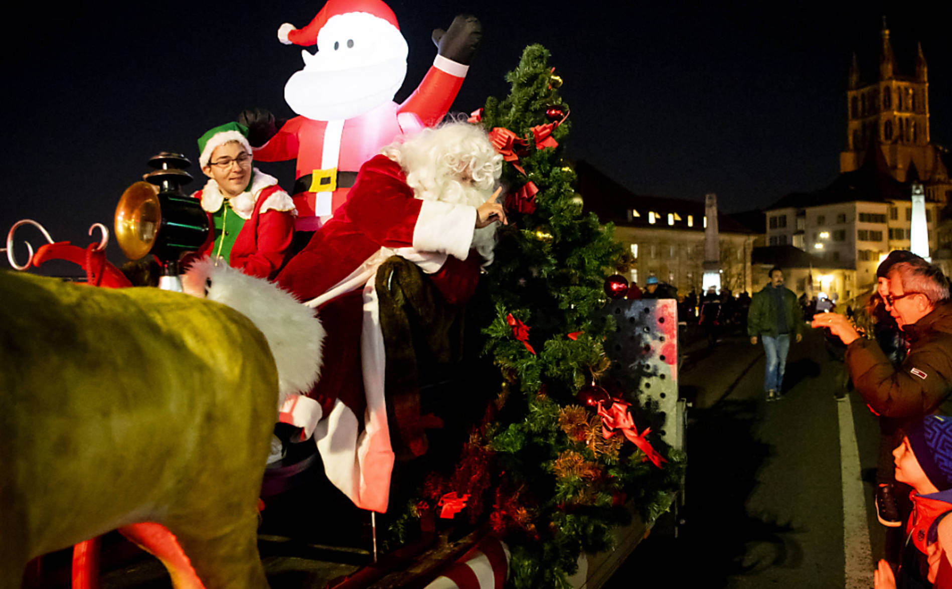 La pandémie ne freine pas la générosité pour les cadeaux de Noël