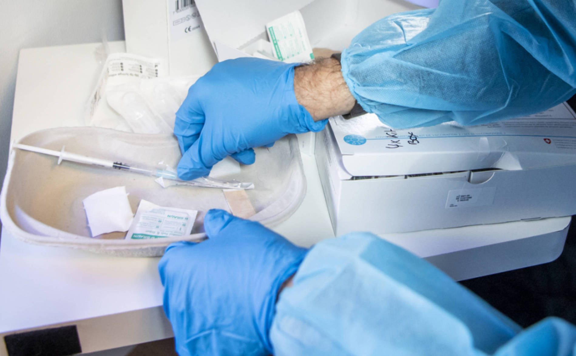 La Suisse compte 12'598 nouveaux cas de coronavirus en 24 heures