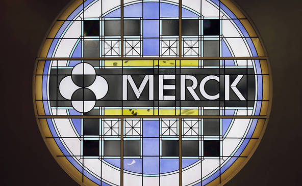 Optimiste sur sa pilule anti-Covid, Merck relève ses prévisions